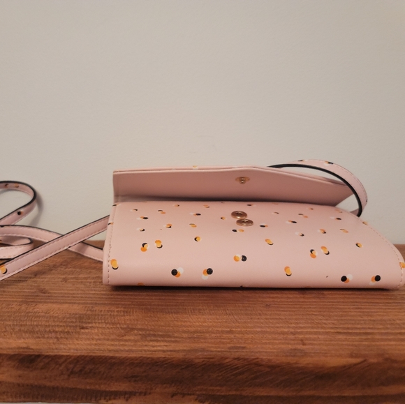 NWOT a new note wallet wristlet - Picture 3 of 4